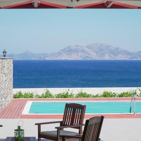 Anefanti Villas Ágios Kírykos Esterno foto
