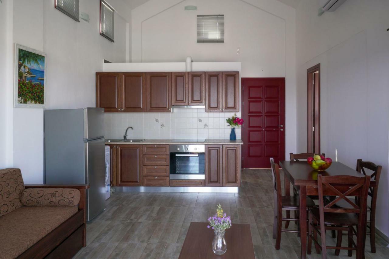 Anefanti Villas Ágios Kírykos Esterno foto