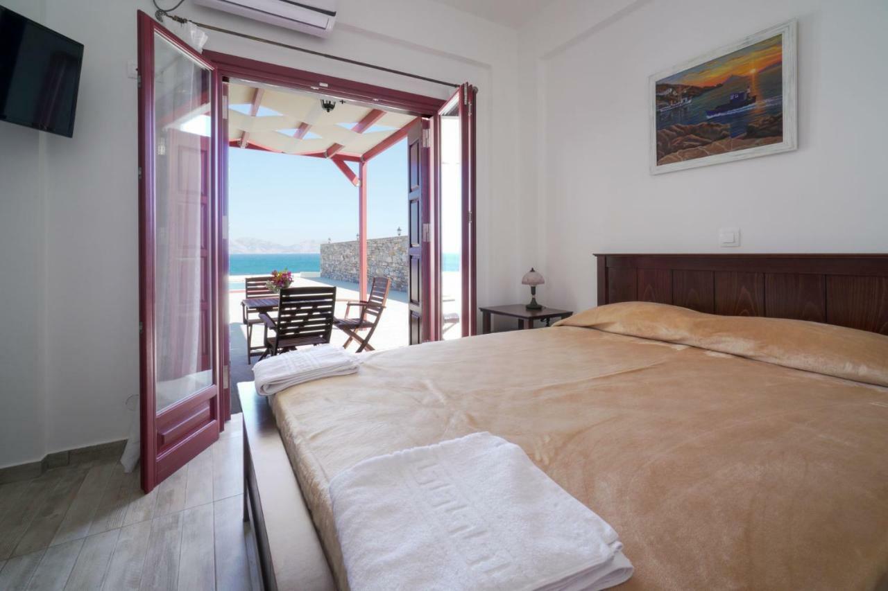 Anefanti Villas Ágios Kírykos Esterno foto