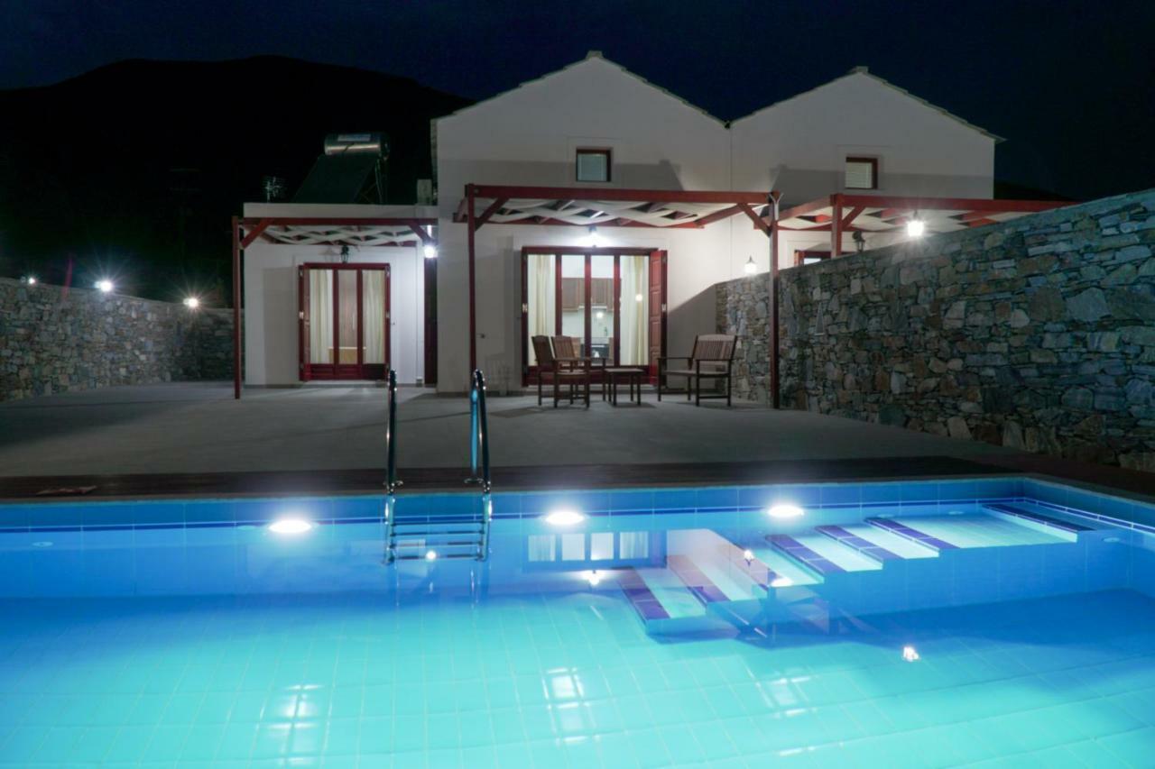 Anefanti Villas Ágios Kírykos Esterno foto